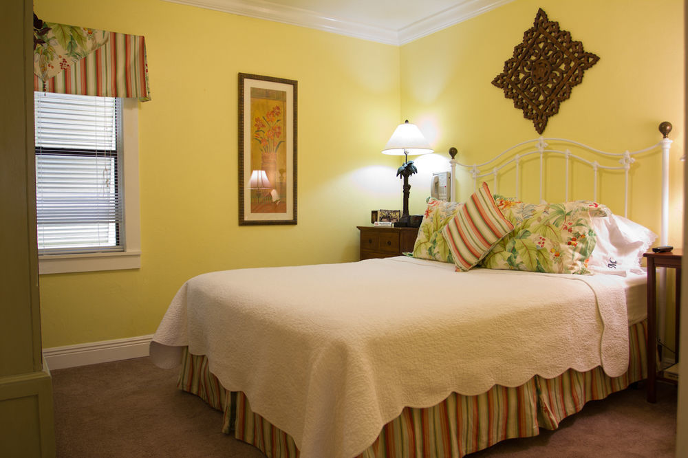 Mango Inn Bed And Breakfast Lake Worth Beach Exterior foto
