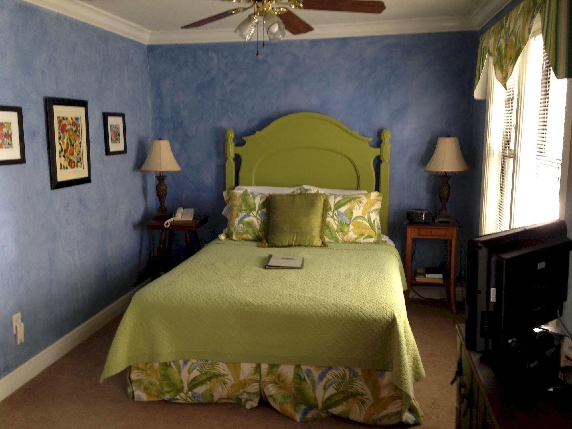 Mango Inn Bed And Breakfast Lake Worth Beach Exterior foto